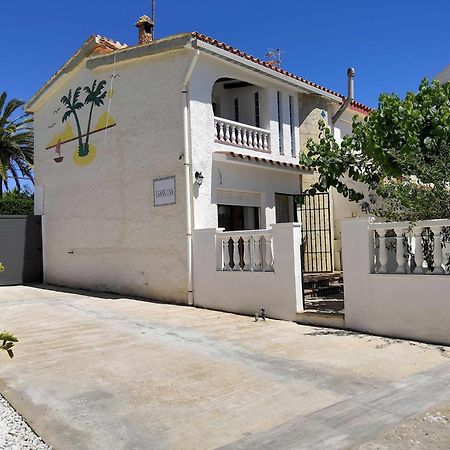 A H Rentals Villa Carolina Винарос Экстерьер фото
